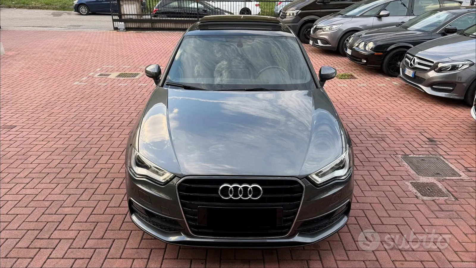 Audi A3 2015 photo 2