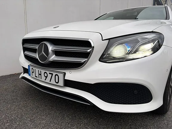 Mercedes-Benz E220 2018 photo 5