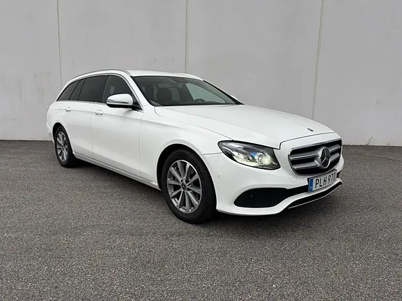 Mercedes-Benz E220