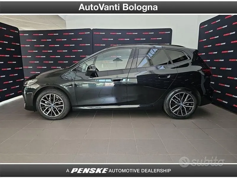 BMW Active Tourer 2025 photo 3