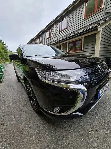 Mitsubishi Outlander 2016 photo 3