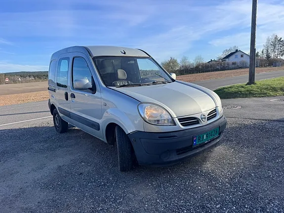 Nissan Kubistar
