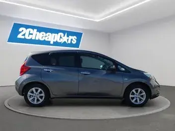 Nissan Note 2013 photo 5