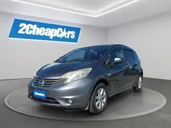 Nissan Note 2013 photo 2