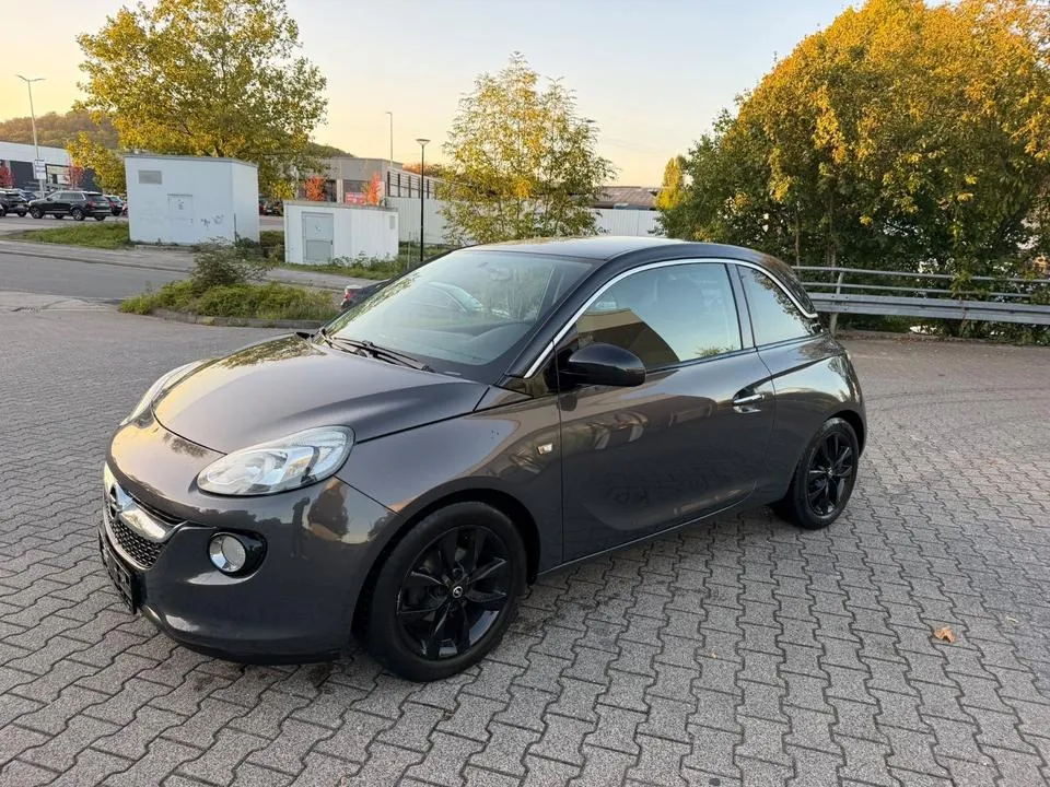 Opel Adam