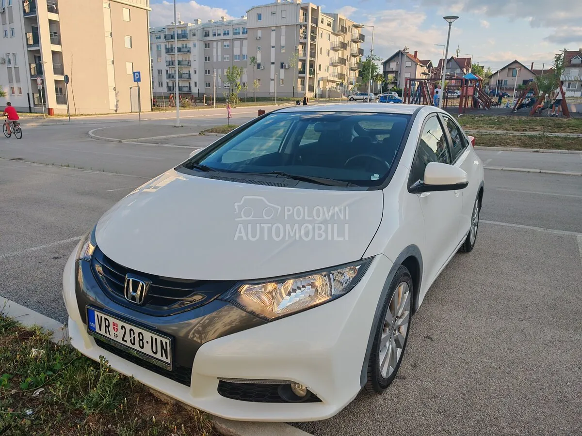 Honda Civic 2013 photo 2