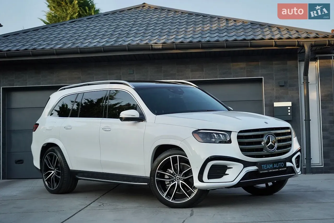 Mercedes-Benz Gls-Class 2024 photo 5