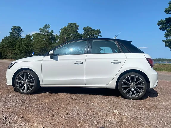 Audi A1 2016 photo 2