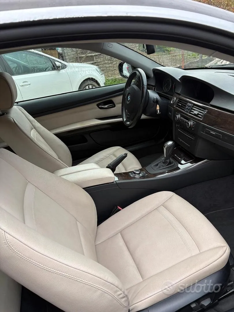 BMW 325D 2011 photo 5