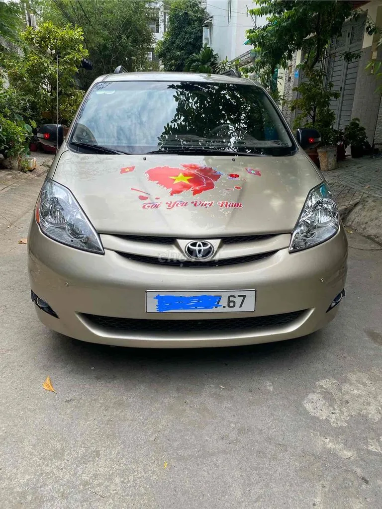 Toyota Sienna 2007 photo 3