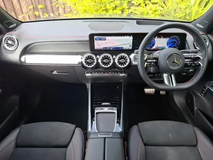 Mercedes-Benz Eqb 2024 photo 3