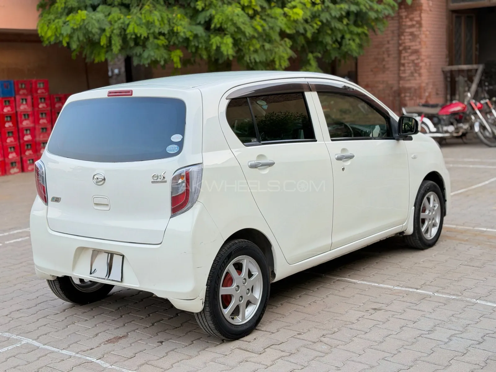 Daihatsu Mira