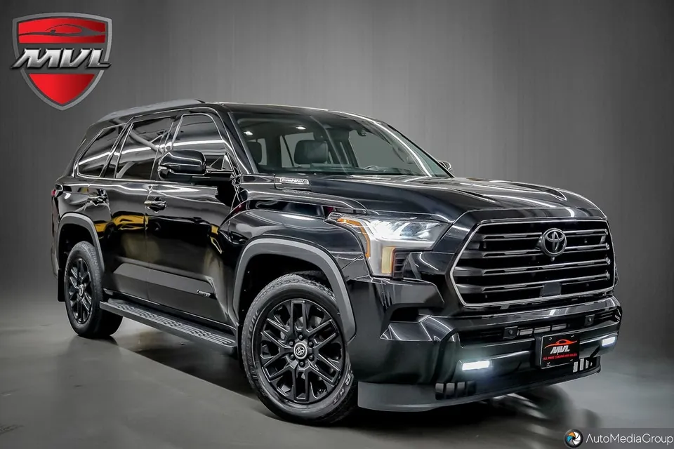 Toyota Sequoia 2024 photo 2