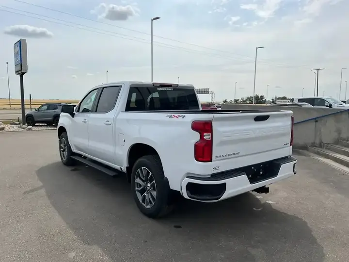 Chevrolet Silverado 1500 2026 photo 3