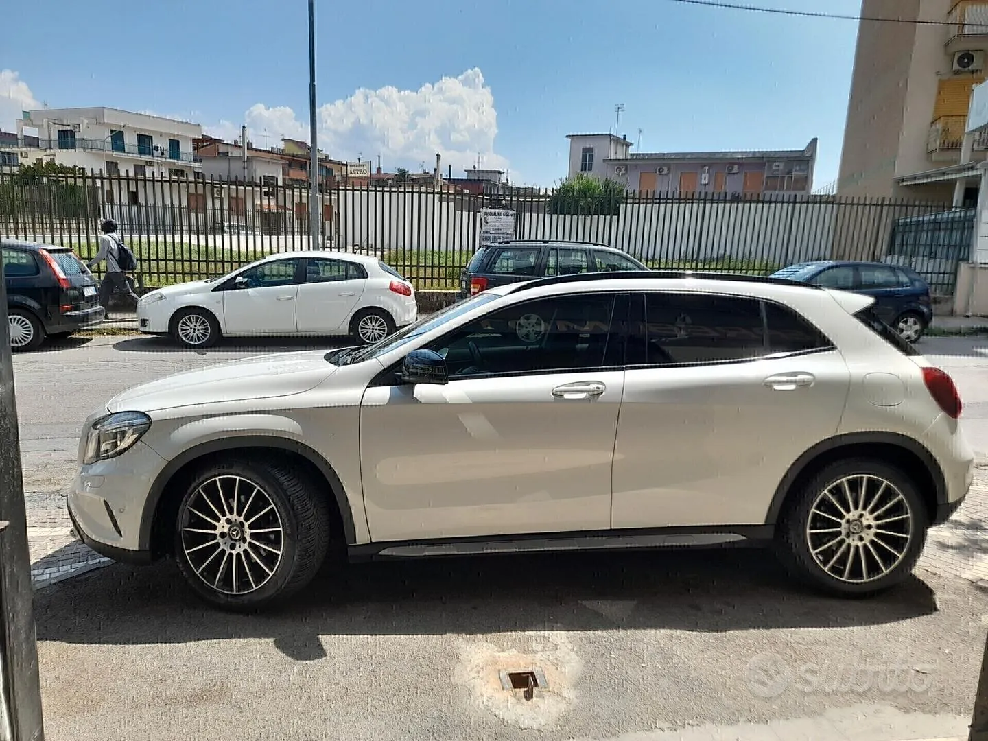 Mercedes-Benz Gla 2015 photo 3