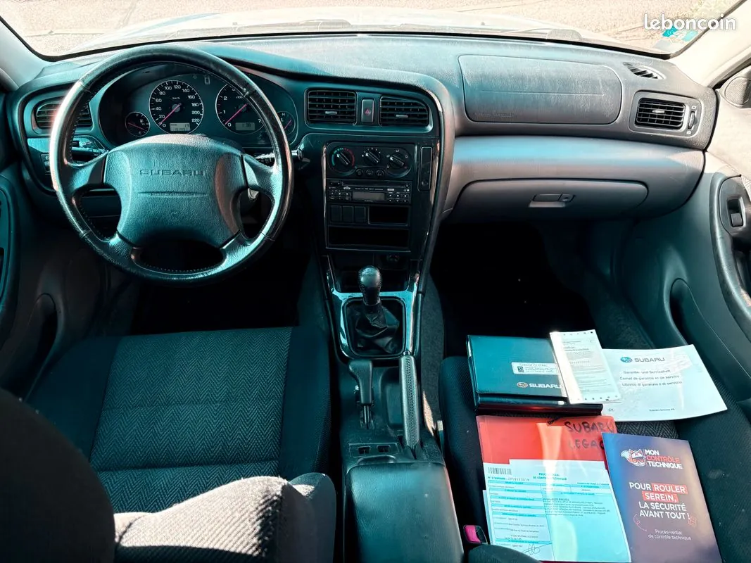 Subaru Legacy 2002 photo 2