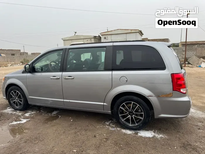 Dodge Caravan 2019 photo 5