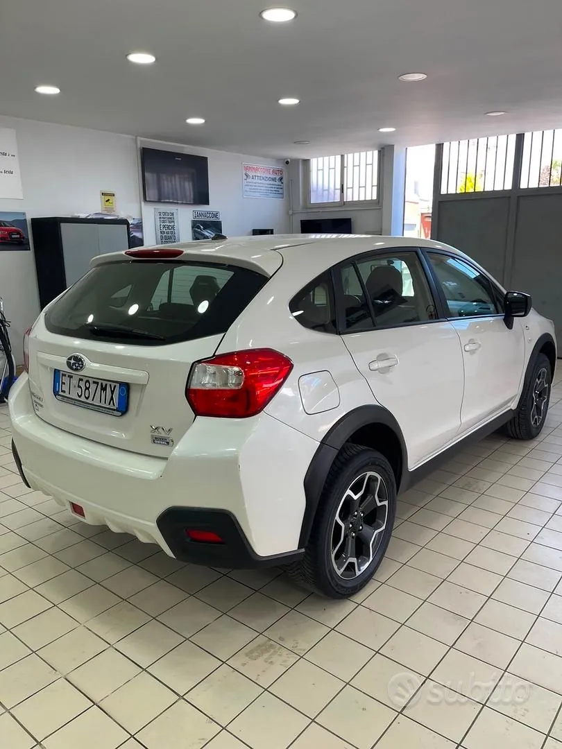 Subaru Xv 2013 photo 4