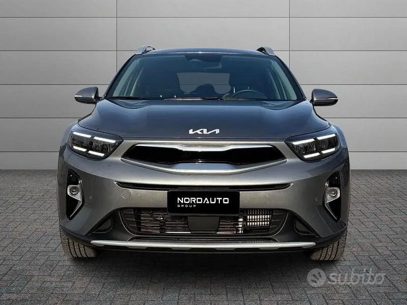 Kia Stonic 2025 photo 4