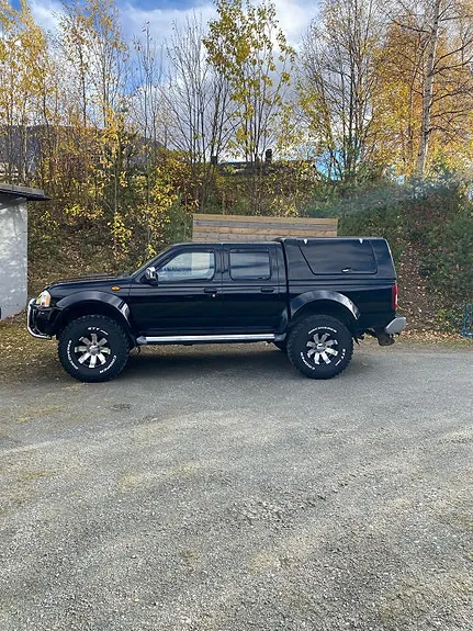 Nissan Navara 2006 photo 2