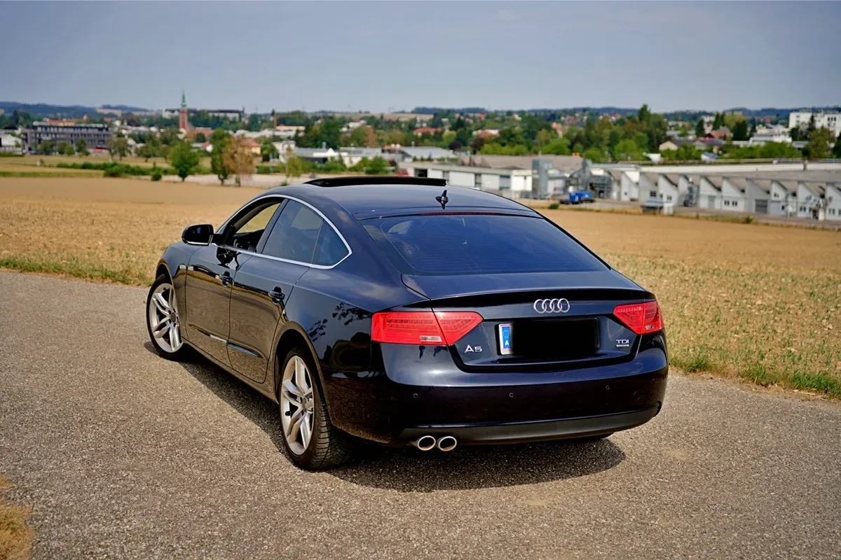 Audi A5 2014 photo 2