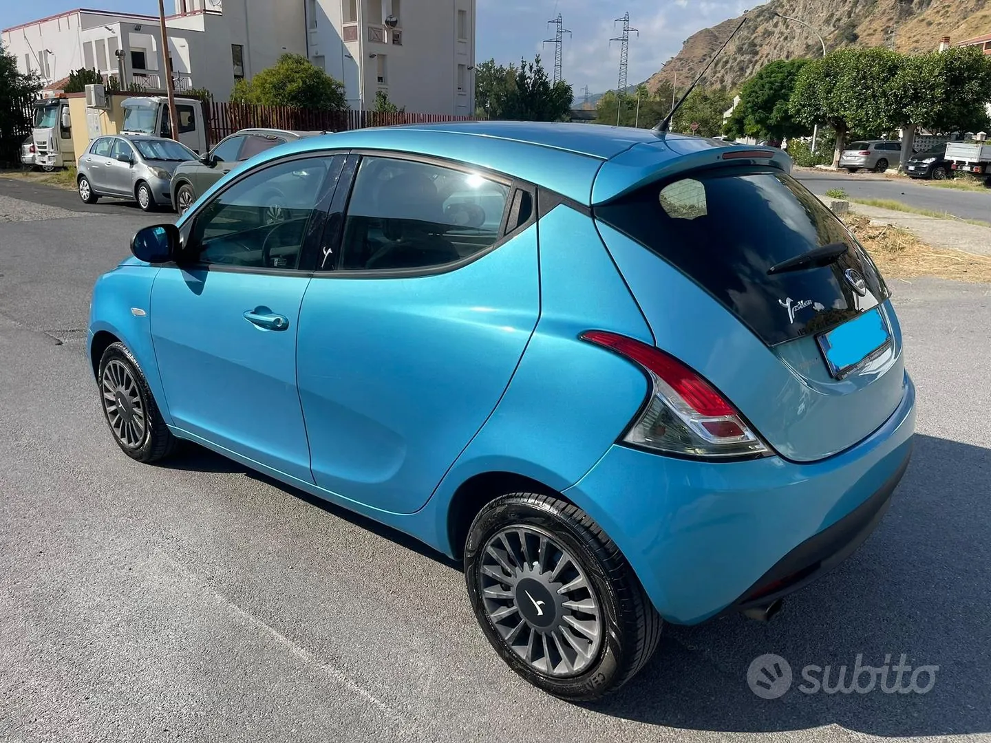 Lancia Ypsilon 2014 photo 2