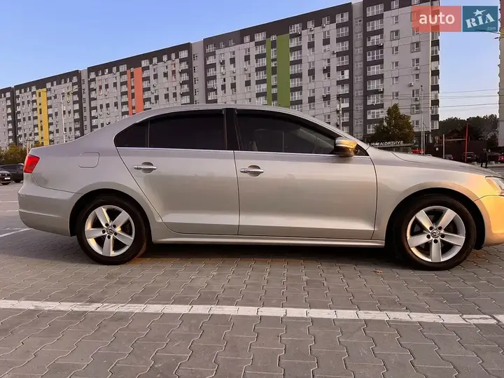 Volkswagen Jetta 2013 photo 5