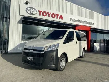Toyota Hiace 2026 photo 2