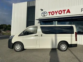 Toyota Hiace 2026 photo 4