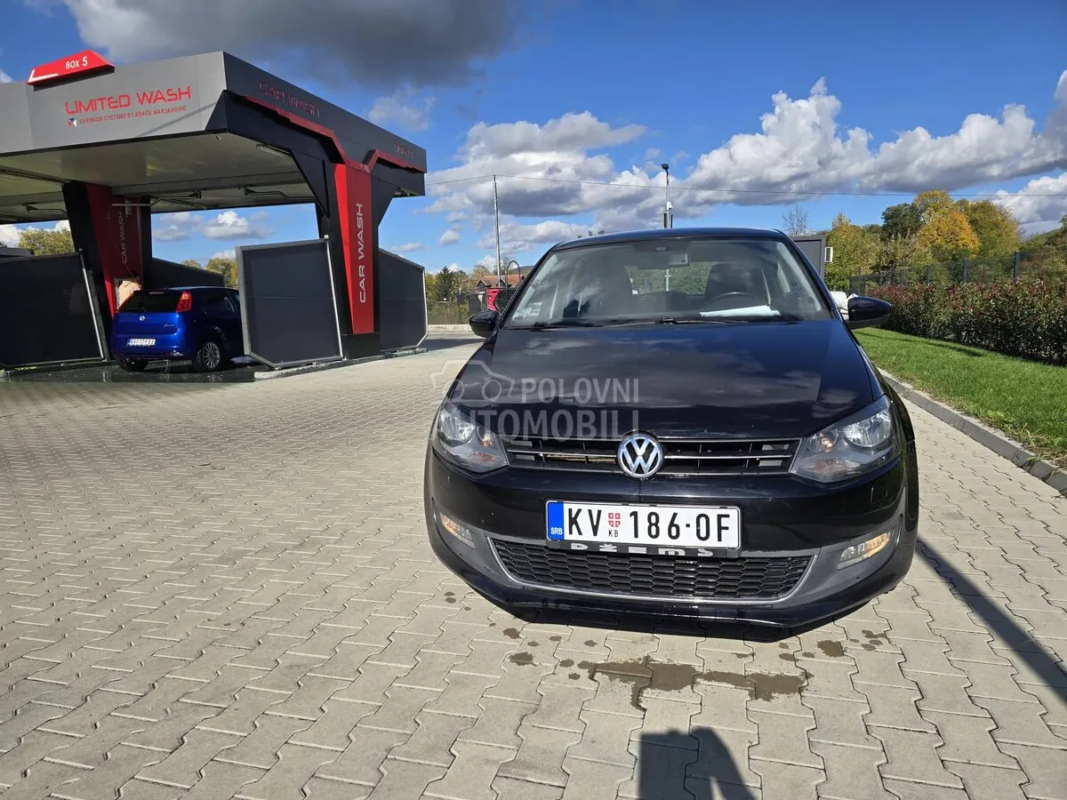 Volkswagen Polo 2009 photo 2