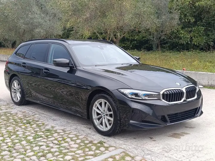 BMW 318I