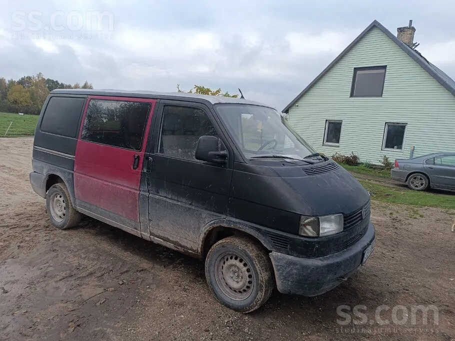 Volkswagen T4 1996 photo 2