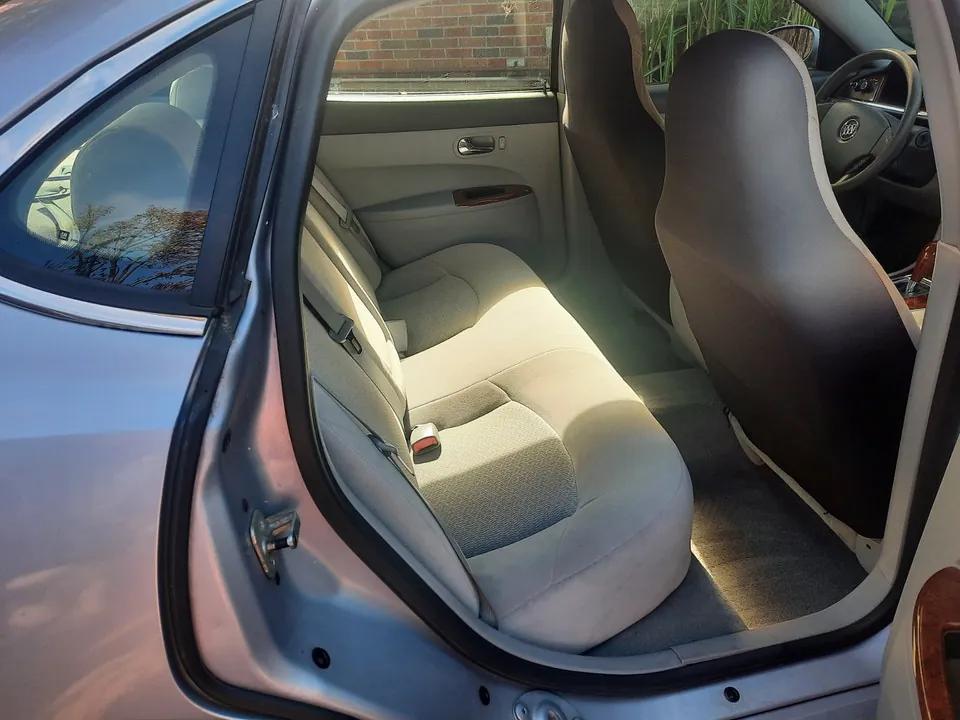 Buick Allure 2005 photo 4