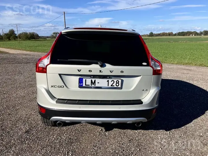 Volvo Xc60 2010 photo 4