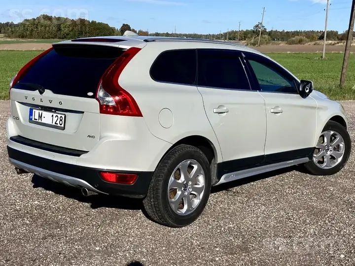 Volvo Xc60 2010 photo 3