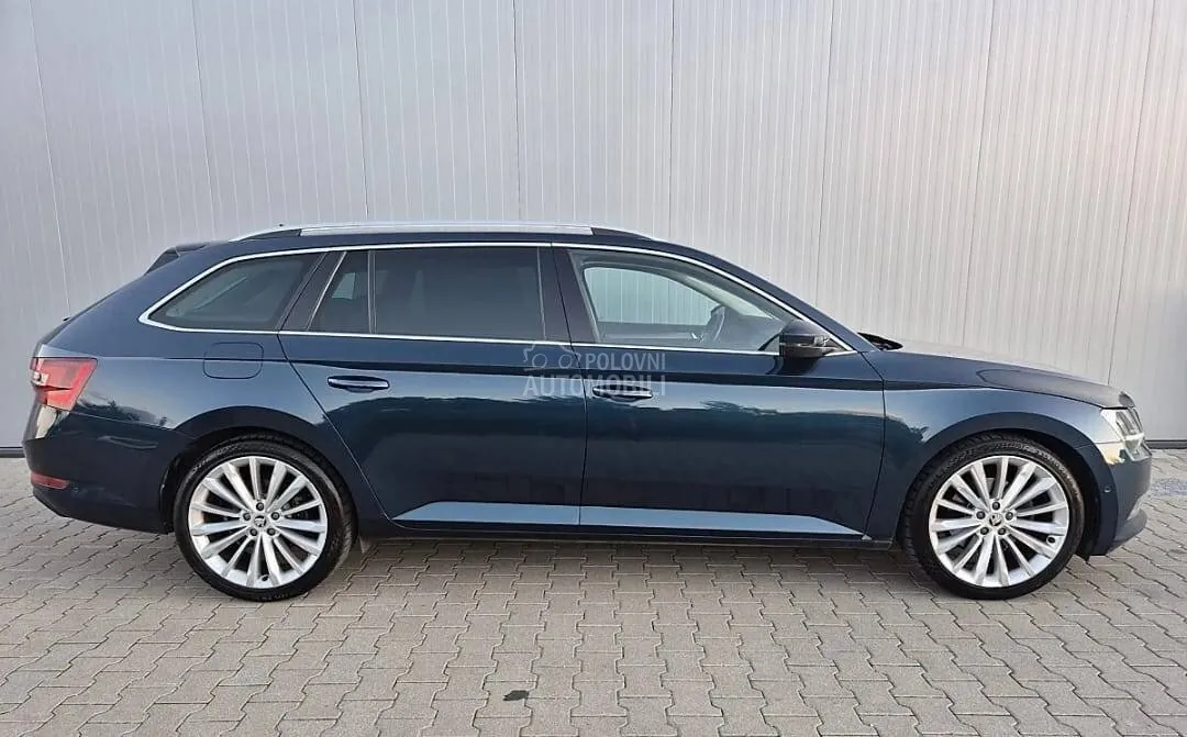 Skoda Superb 2016 photo 5
