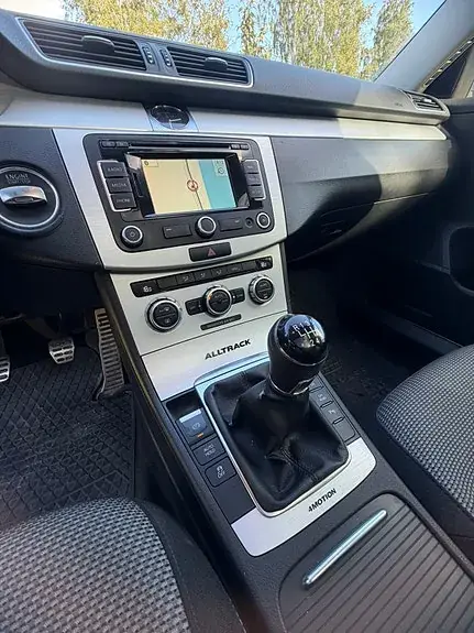Volkswagen Passat Alltrack 2014 photo 3