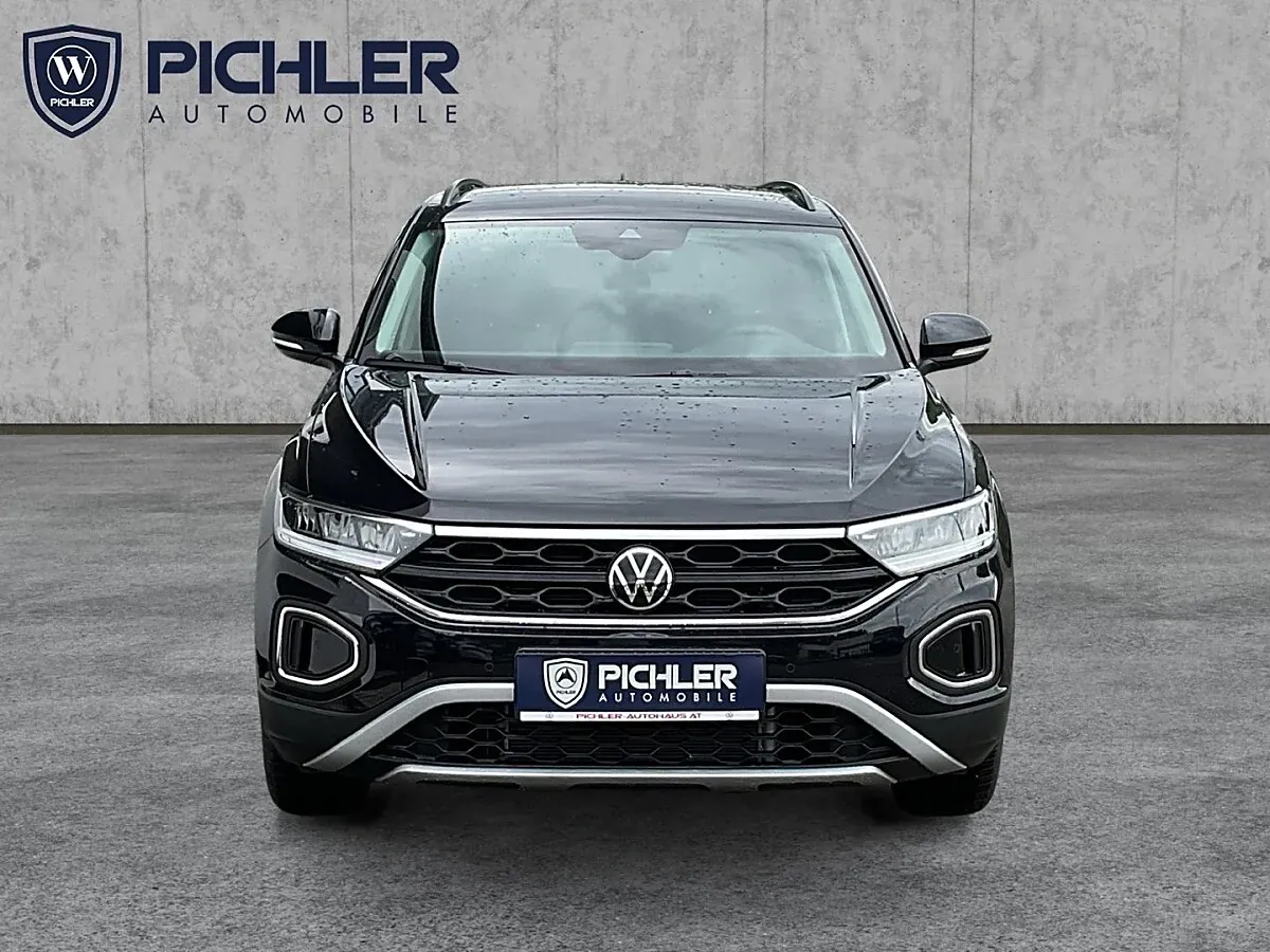 Volkswagen T-Roc 2025 photo 2