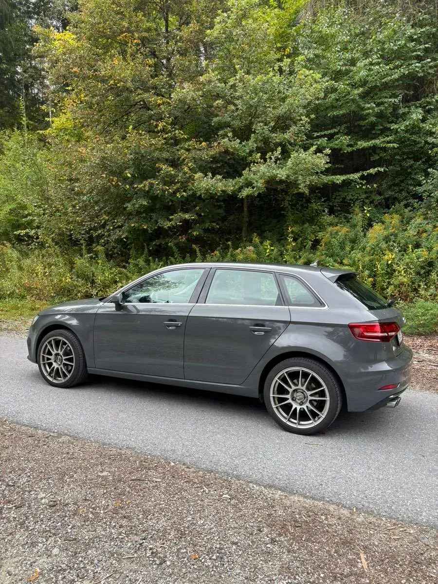 Audi A3 2017 photo 3