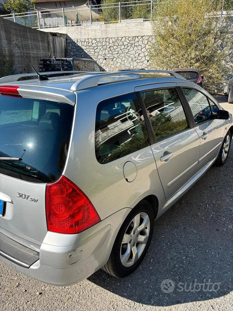 Peugeot 307 2007 photo 3