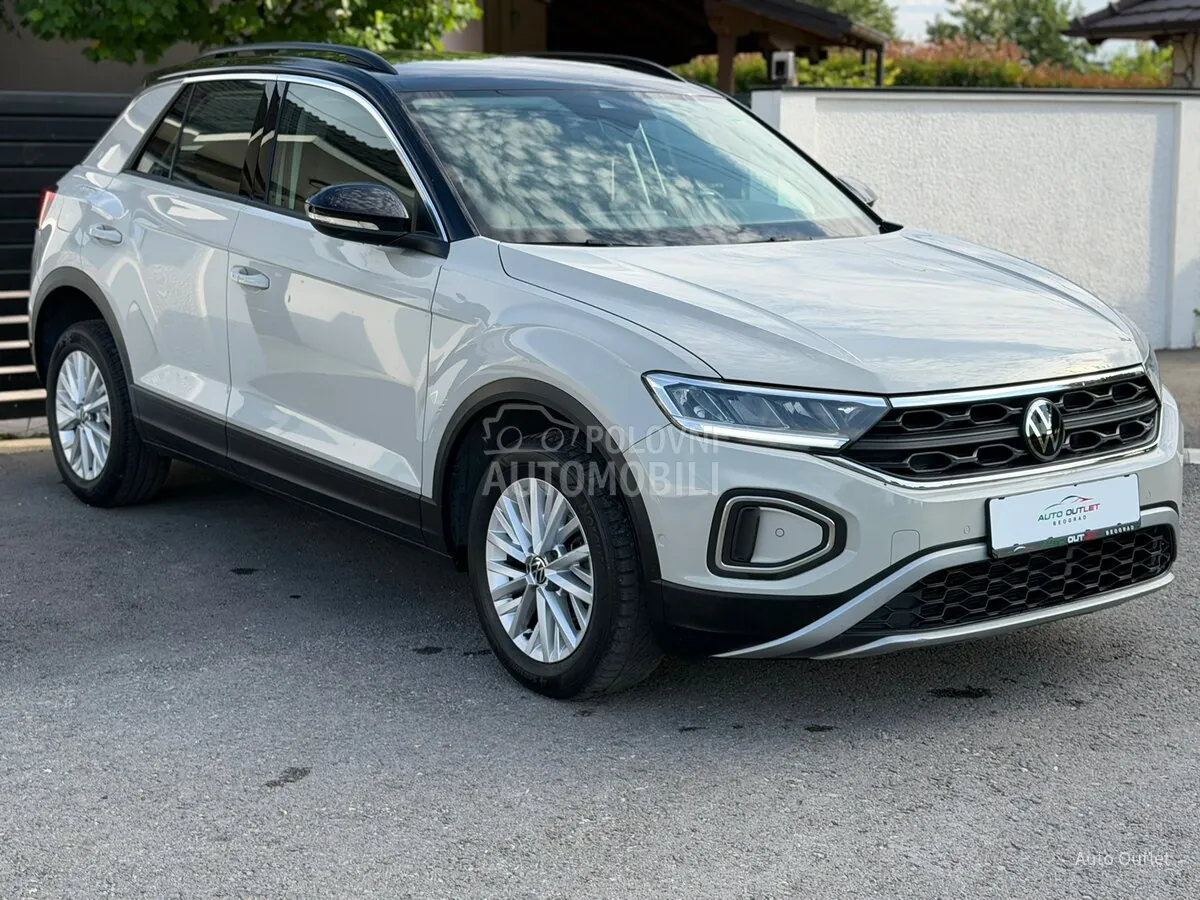 Volkswagen T-Roc 2022 photo 3