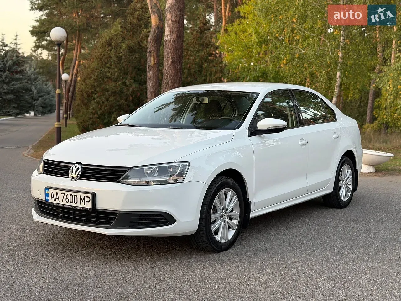 Volkswagen Jetta 2014 photo 2