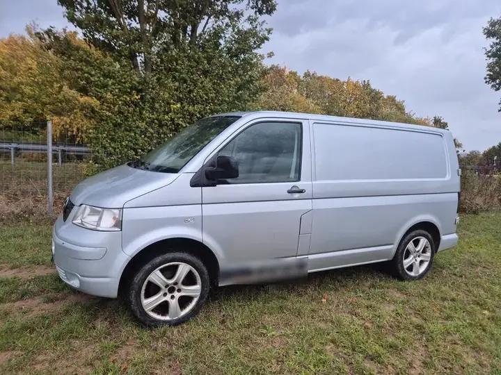 Volkswagen T5 Transporter