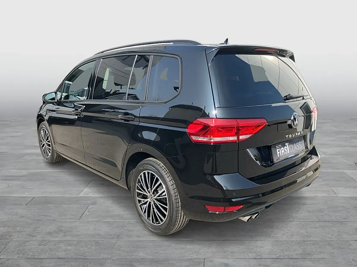 Volkswagen Touran 2026 photo 3