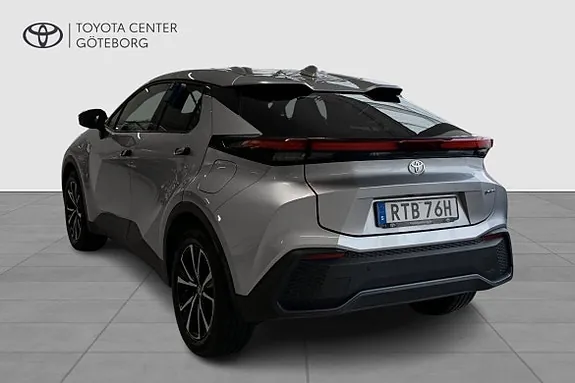 Toyota C-Hr 2024 photo 3