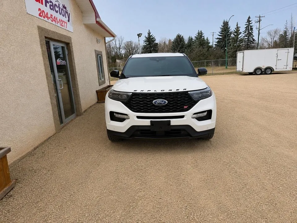Ford Explorer 2022 photo 5