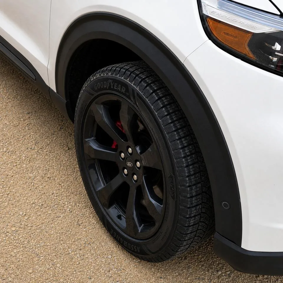 Ford Explorer 2022 photo 4