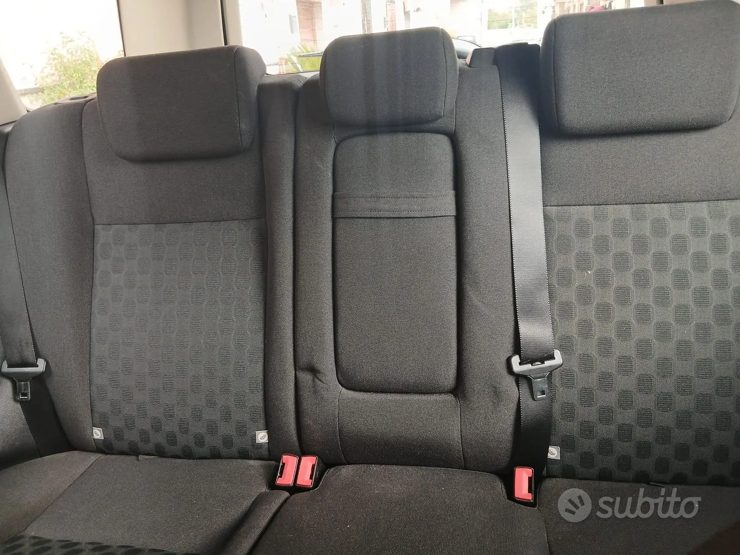 Land Rover Freelander 2 2009 photo 4