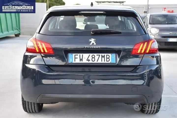 Peugeot 308 2019 photo 5