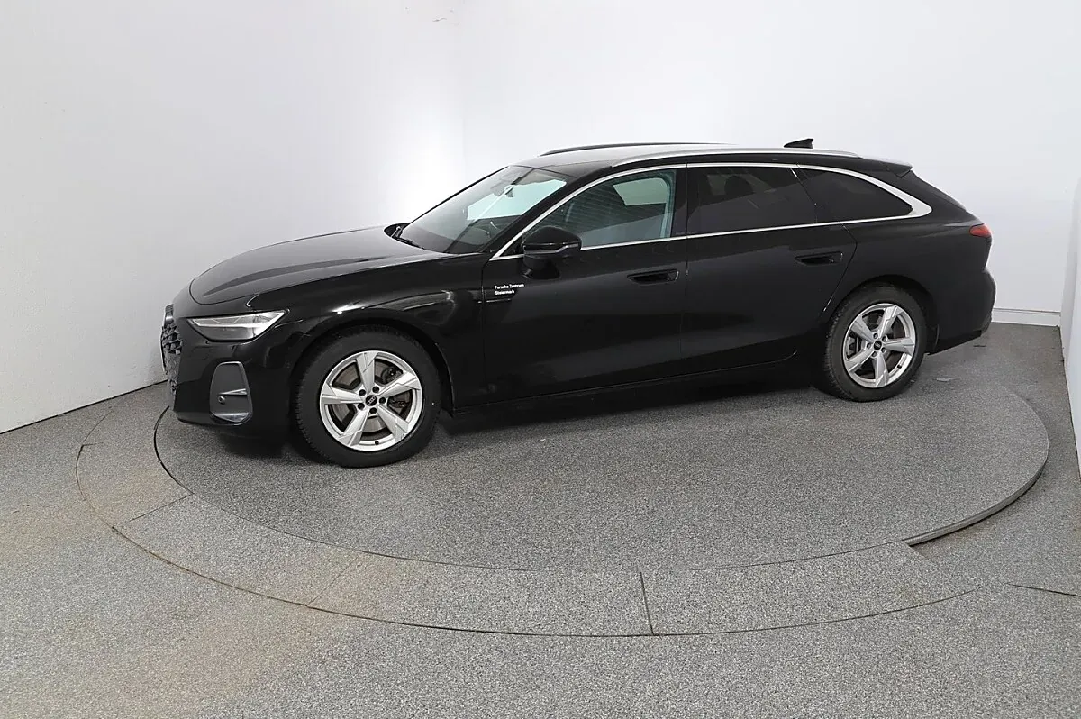Audi A6 2025 photo 2